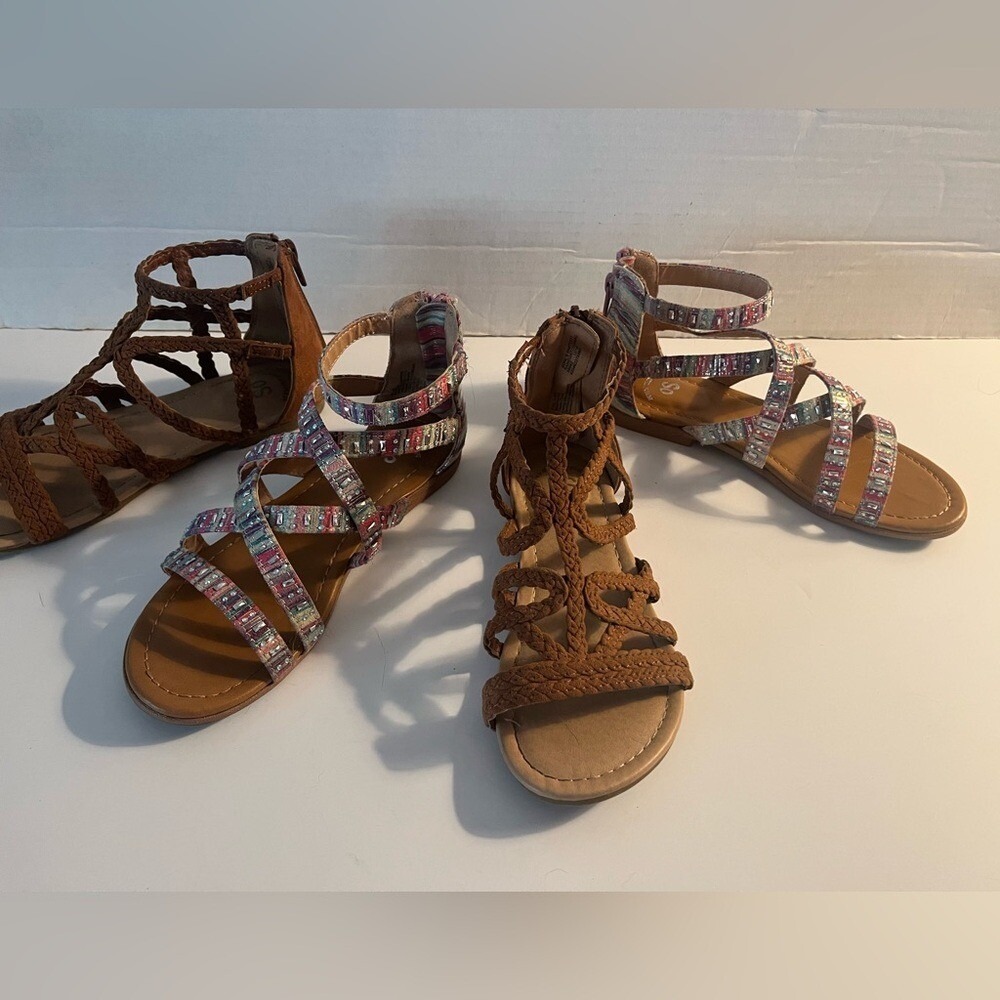 Set of 2 Pairs Girls Youth Size 2 Boho Strap Gladiator Sandals Shoes Footwear - Picture 14 of 16